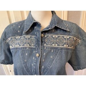 Vintage 80s City Girl Denim Western Embroidered Blouse Denim Shirt Size 6 P